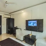 Hotel Belwoood Near Delhi Airport